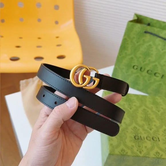 Size 85 cm New Gucci GG Marmont Thin Black Leather Belt with Gold Buckle - Picture 7 of 7